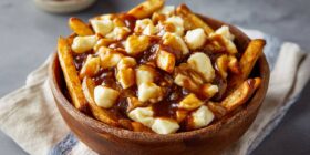 Poutine québécoise typique - Photo 300g