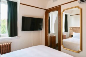 Chateau Cran Chaud - Chicoutimi, Saguenay-Lac-Saint-Jean