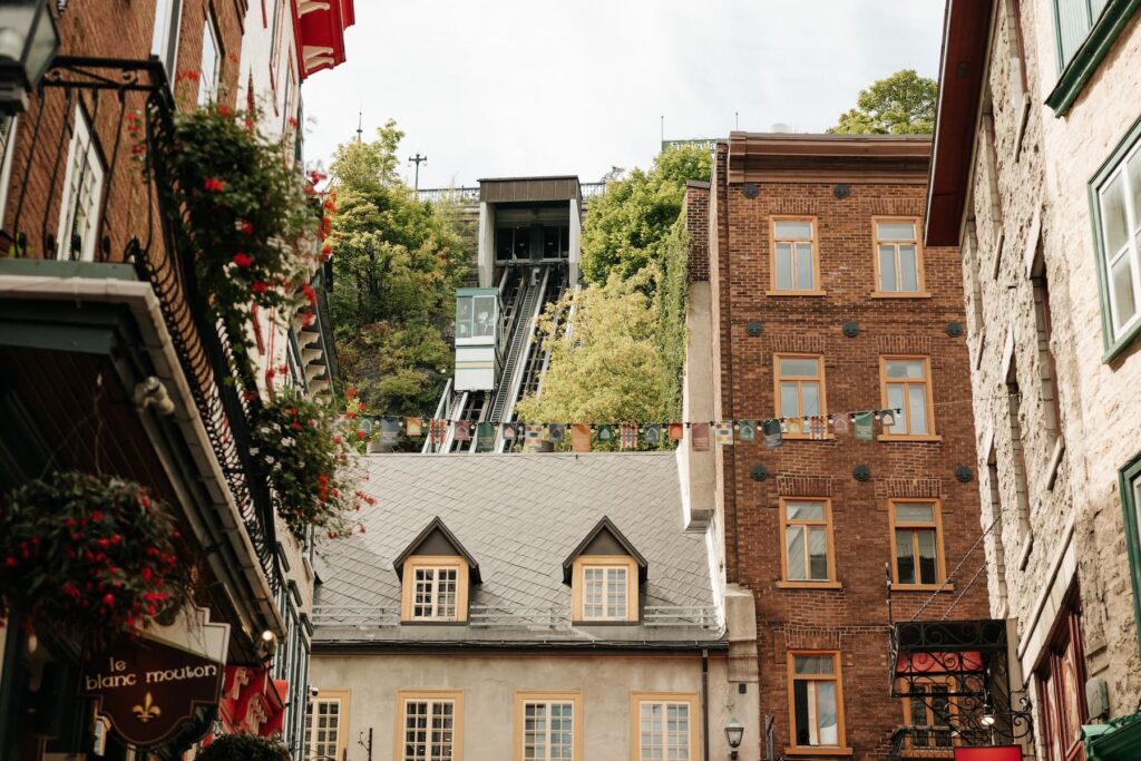 HQ Services Touristiques - Photo Mae Bonnet