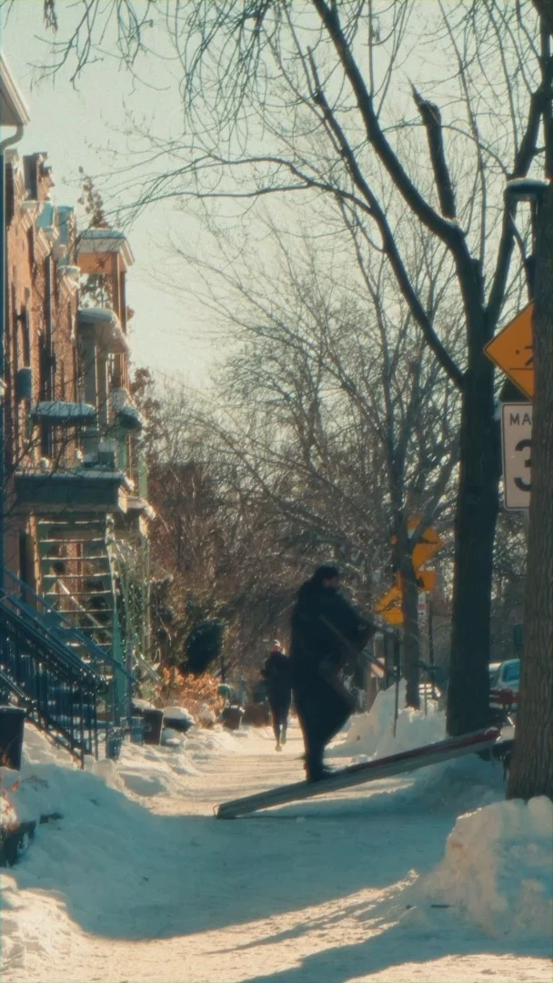 C'est comment l'hiver à Montréal ? On est allé demander aux Québécois ❤️
Et pour toi, c'est quoi un hiver à Montréal ?
.
#quebeclemag #quebec #hiver #montreal